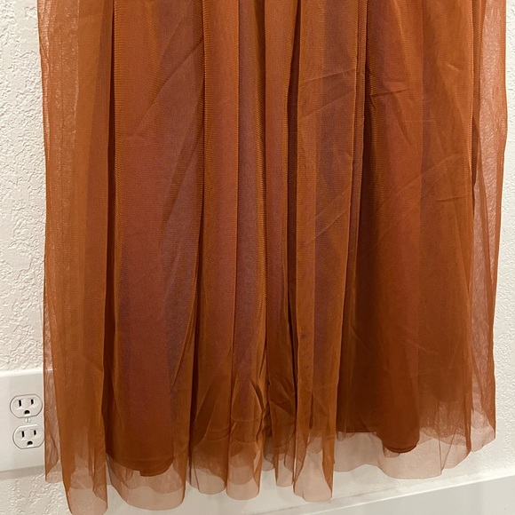 Ivy City Co. Rust Florence Medium Midi Dress - Picture 11 of 12